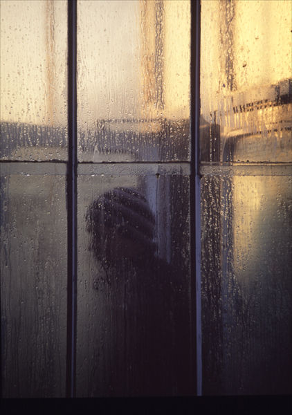 Damp Kew.